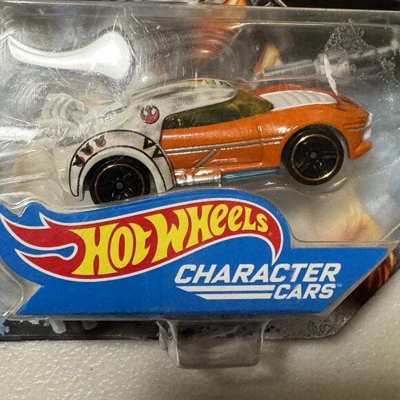 Star Wars Hot Wheels 2014 Character Cars Luke Skywalker Die Cast Vintage New NIB - Picture 2 of 14
